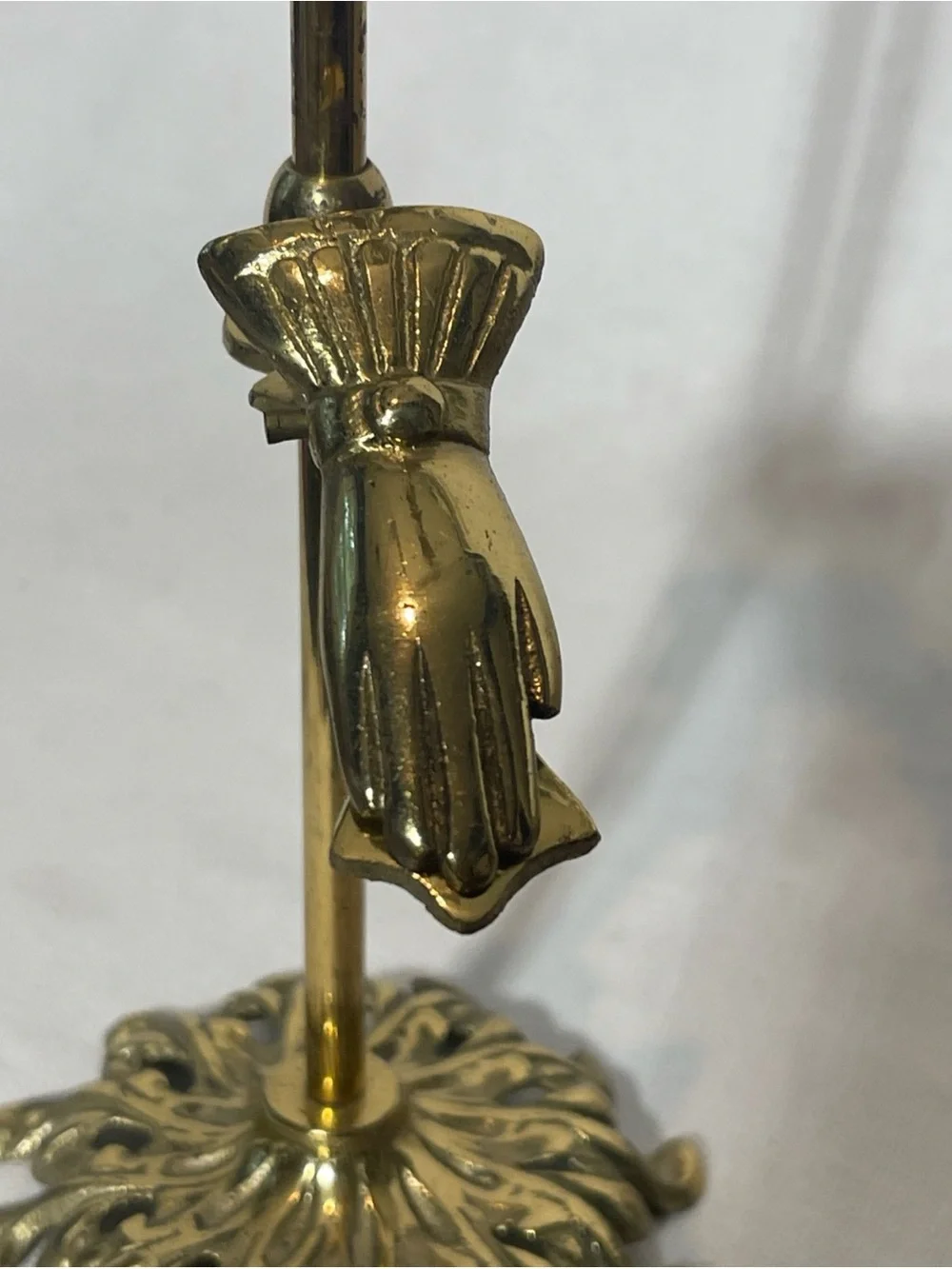 Vtg Brass Hand Clip Display Stand Japan Victorian Glove Letter Photo Holder 14”